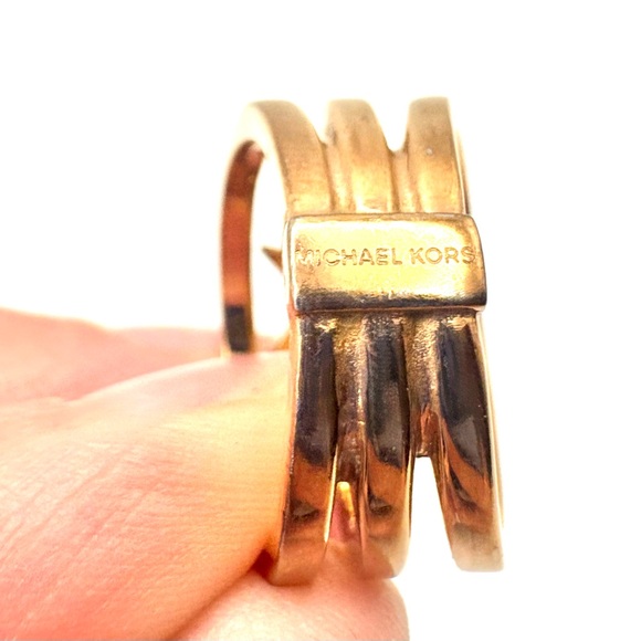 Michael Kors Rose Gold Celestial Crystal Star Banded Ring Size 7 - Picture 4 of 4